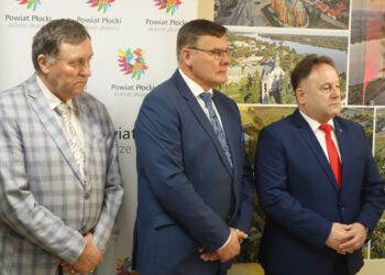 Minister w Płocku: Ekologiczna energia to bezpieczeństwo