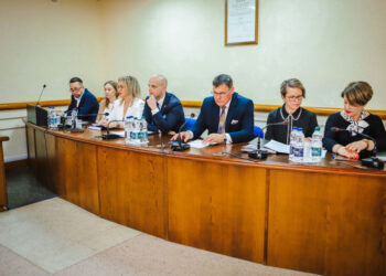 Inwestycje drogowe oraz wsparcie kultury i OSP przez Radę Powiatu Płockiego