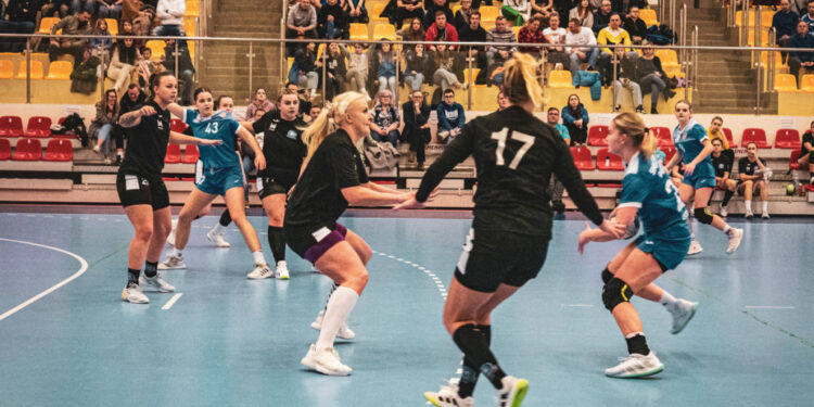 Wygrana Jutrzenki w Derbach Płocka [ZDJĘCIA]