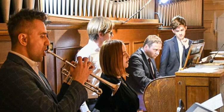Płoccy muzycy dali koncert utworów organowych i kameralnych [ZDJĘCIA]