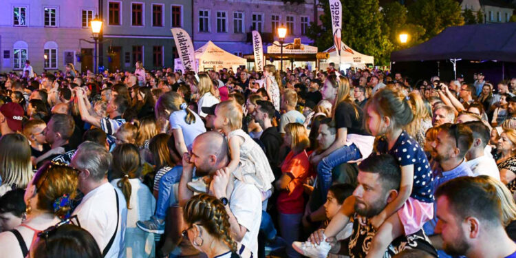 Lanberry i Bibobit – majówkowe koncerty na starówce [ZDJĘCIA]