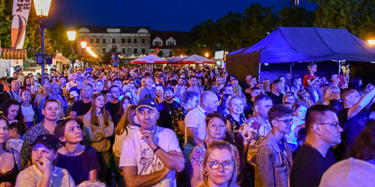 Lanberry i Bibobit – majówkowe koncerty na starówce [ZDJĘCIA]