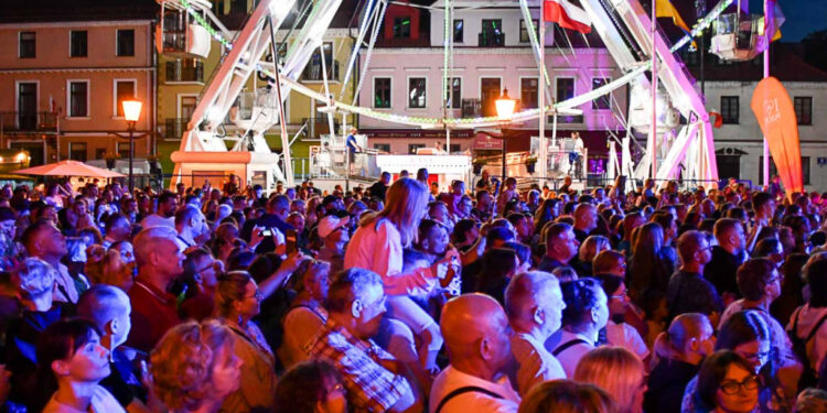 Lanberry i Bibobit – majówkowe koncerty na starówce [ZDJĘCIA]