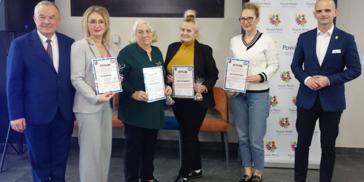 Samorząd podziękował powiatowym wolontariuszom. Zebrali rekordową kwotę