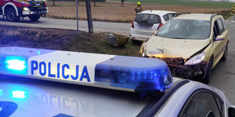 Nie ustąpiła pierwszeństwa. Ranne 4 osoby, w tym dzieci