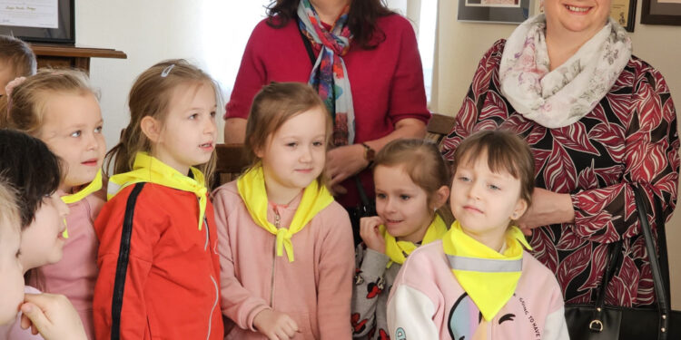 „Dzień w fotelu Starosty Płockiego” dla przedszkolaków z Bielska