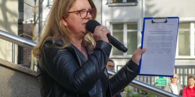 Protest przeciwko Centrum Integracji Cudzoziemców w Płocku [FILM, FOTO]