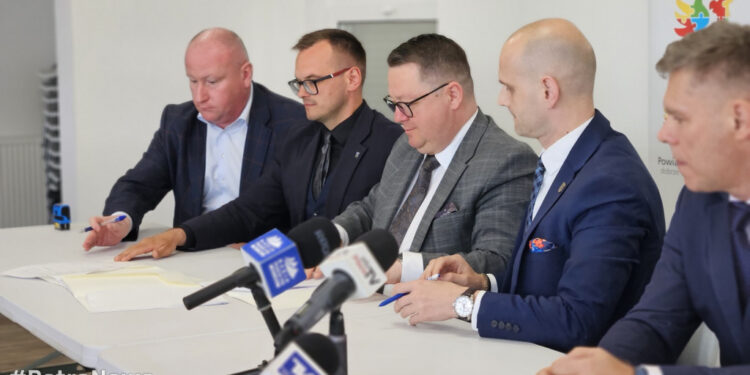 Ta droga zmieni się nie do poznania! Podpisano już umowę na 6 mln zł