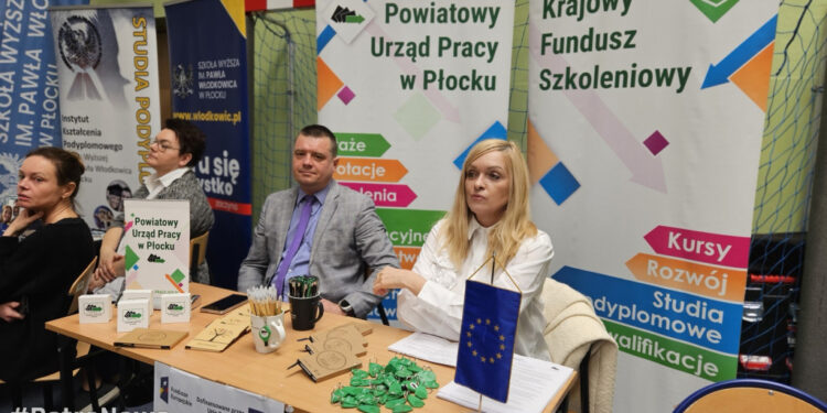 Szukali dla siebie zawodu. Targi edukacyjno-zawodowe w Bergerowej [FOTO]