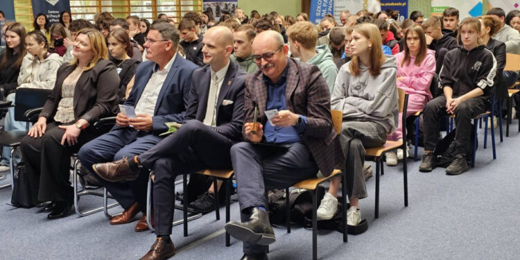 Szukali dla siebie zawodu. Targi edukacyjno-zawodowe w Bergerowej [FOTO]