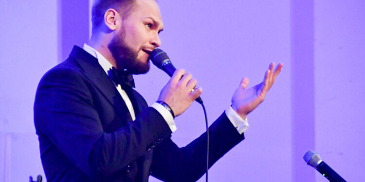 Piękna podróż do lat 20. i 30. z Płocką Orkiestrą Symfoniczną [ZDJĘCIA]