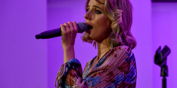 Piękna podróż do lat 20. i 30. z Płocką Orkiestrą Symfoniczną [ZDJĘCIA]