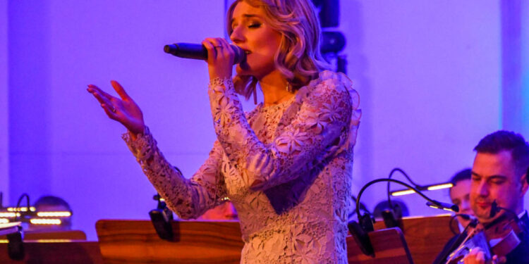 Piękna podróż do lat 20. i 30. z Płocką Orkiestrą Symfoniczną [ZDJĘCIA]