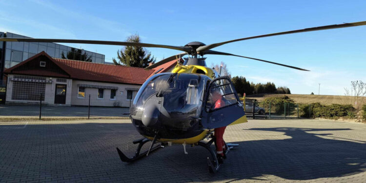 Zderzenie aut na DK62. W akcji śmigłowiec. Są utrudnienia [ZDJĘCIA]