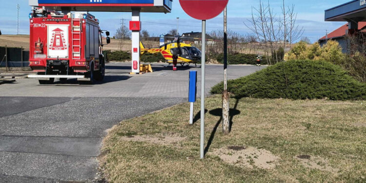 Zderzenie aut na DK62. W akcji śmigłowiec. Są utrudnienia [ZDJĘCIA]