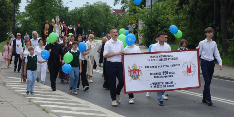 950 lat diecezji płockiej: uroczystości, modlitwa i wezwanie do odpowiedzialności [FILM, ZDJĘCIA]