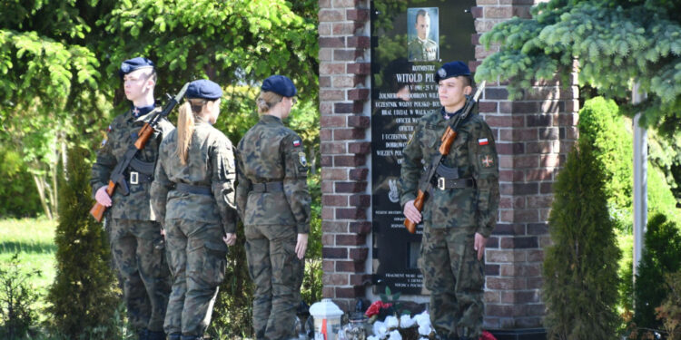 Płocka szkoła już 20 lat kultywuje tradycję 4. Pułku Strzelców Konnych