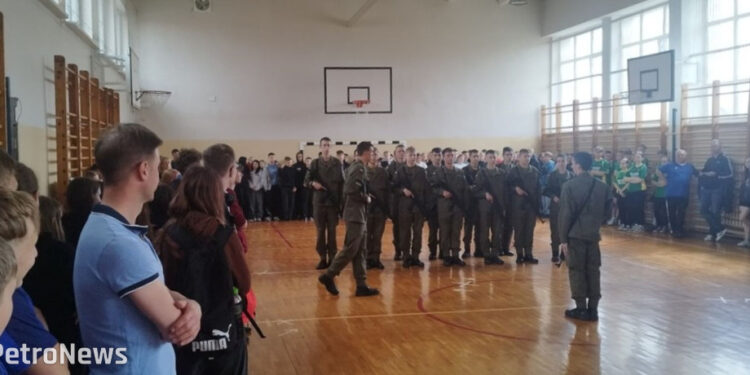 Płoccy i gostynińscy uczniowie wykazali się sprawnością na zawodach