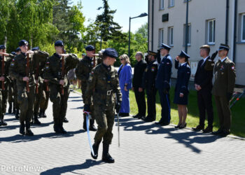 Płocka szkoła już 20 lat kultywuje tradycję 4. Pułku Strzelców Konnych