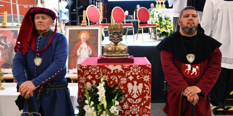 950 lat diecezji płockiej: uroczystości, modlitwa i wezwanie do odpowiedzialności [FILM, ZDJĘCIA]