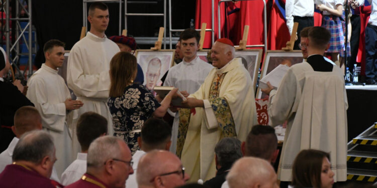 950 lat diecezji płockiej: uroczystości, modlitwa i wezwanie do odpowiedzialności [FILM, ZDJĘCIA]