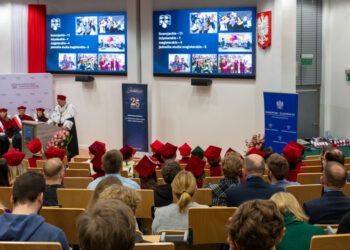 To już 25 lat tej uczelni! Akademia Mazowiecka świętuje ćwierćwiecze [FOTO]