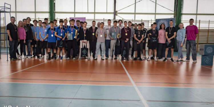 Turniej Piłki Siatkowej o Puchar Prorektora PW Filii w Płocku. Znamy zwycięzców!