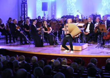 Piękny koncert z okazji Pikniku Europejskiego w Płocku [ZDJĘCIA]