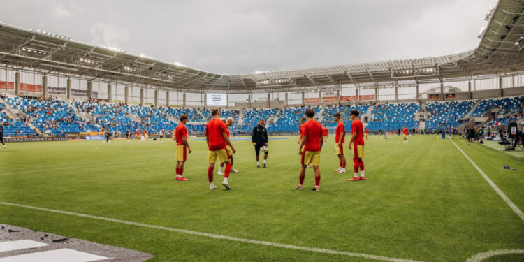 Udany powrót Wisły Płock do Ekstraklasy. Zwycięstwo z Koroną Kielce! [FOTO]