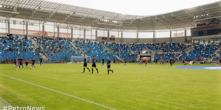 Udany powrót Wisły Płock do Ekstraklasy. Zwycięstwo z Koroną Kielce! [FOTO]
