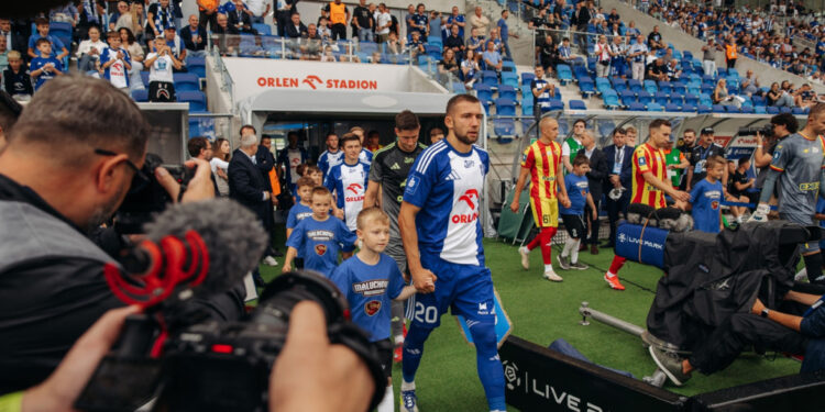 Udany powrót Wisły Płock do Ekstraklasy. Zwycięstwo z Koroną Kielce! [FOTO]