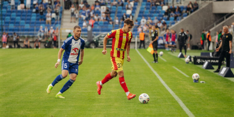 Udany powrót Wisły Płock do Ekstraklasy. Zwycięstwo z Koroną Kielce! [FOTO]