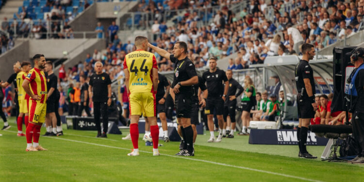 Udany powrót Wisły Płock do Ekstraklasy. Zwycięstwo z Koroną Kielce! [FOTO]