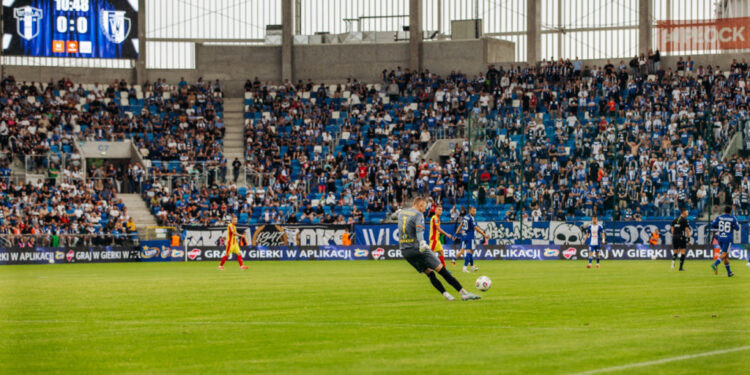 Udany powrót Wisły Płock do Ekstraklasy. Zwycięstwo z Koroną Kielce! [FOTO]