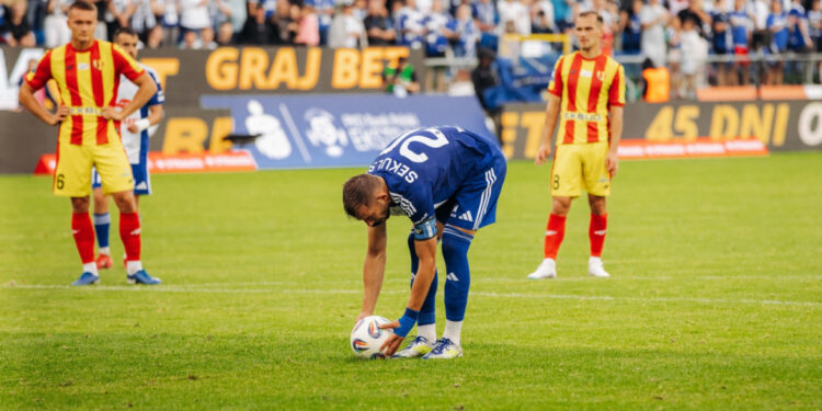 Udany powrót Wisły Płock do Ekstraklasy. Zwycięstwo z Koroną Kielce! [FOTO]