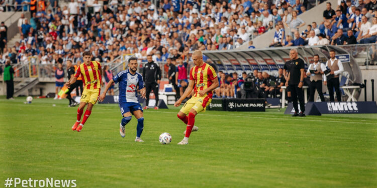 Udany powrót Wisły Płock do Ekstraklasy. Zwycięstwo z Koroną Kielce! [FOTO]