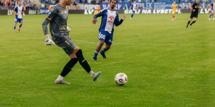 Udany powrót Wisły Płock do Ekstraklasy. Zwycięstwo z Koroną Kielce! [FOTO]