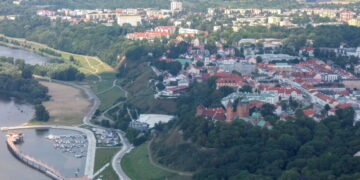 Samochody nie będą mogły jeździć przy Sobótce? Ostatnie chwile na udział w ankiecie