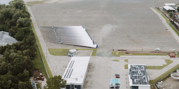 Nowy kontrakt dla ORLEN Neptun. Świnoujście Offshore Terminal zyskuje strategicznego partnera