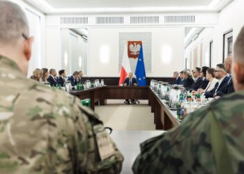 Rosyjskie drony nad Polską. Szef MON: „To jest prowokacja na bardzo szeroką skalę”