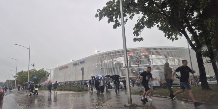 Ulewa nad Orlen Stadionem. Mecz przełożony
