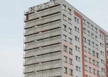 Nowy mural w Płocku. Upamiętni teatr