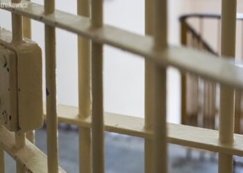 Brutalne zabójstwo 16-latki. Podejrzany w płockim więzieniu