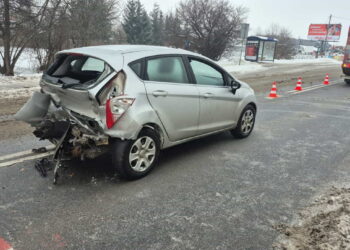 Wypadek na wyjeździe z Płocka. Są utrudnienia