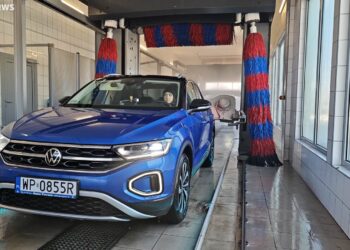 Zima nie wybacza błędów. Ekspert ORLEN radzi, jak zadbać o auto w mrozy