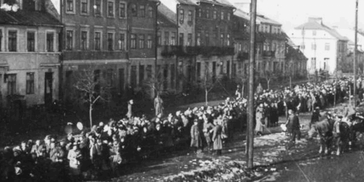 Zaczęło się o 4 rano. Bili wszystkich bez względu na wiek i płeć