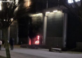 Pożar w Galerii Wisła w Płocku. Ewakuowano klientów i pracowników