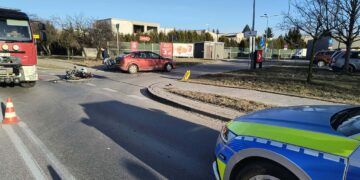 Nastoletni motocyklista ranny po zderzeniu z autem