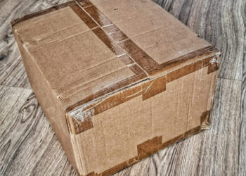 Ewakuacja urzędu. Znaleziono podejrzaną paczkę