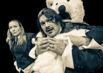 W Polsce, czyli wszędzie [„RECENZJA UBU KRÓL, CZYLI POLACY”]